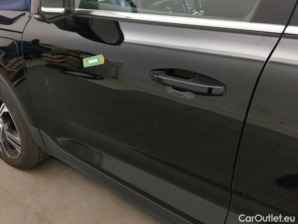  Volvo  XC 40 VOLVO XC40 / 2017 / 5P / todoterreno 1.5 T5 Twin Recharge Inscription Auto #1