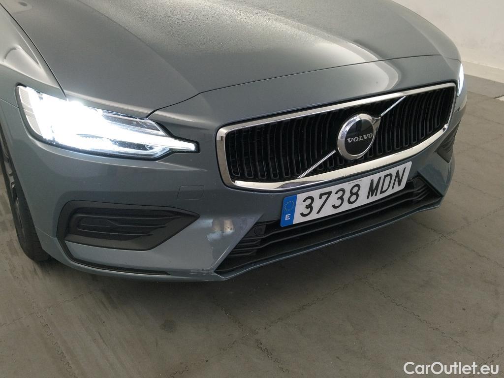  Volvo  V60 VOLVO  / 2018 / 5P / familiar 2.0 B4 (D) Essential Auto #13