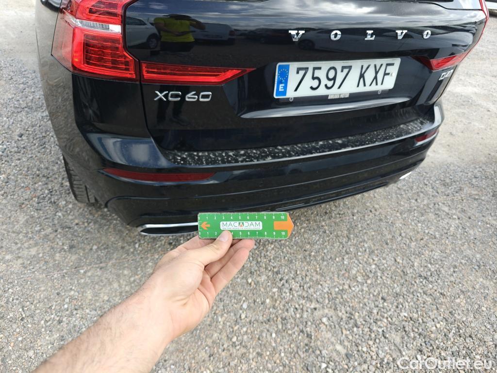  Volvo  XC60  R Design 2WD 2.0 D4 190CV AT8 E6dT #32