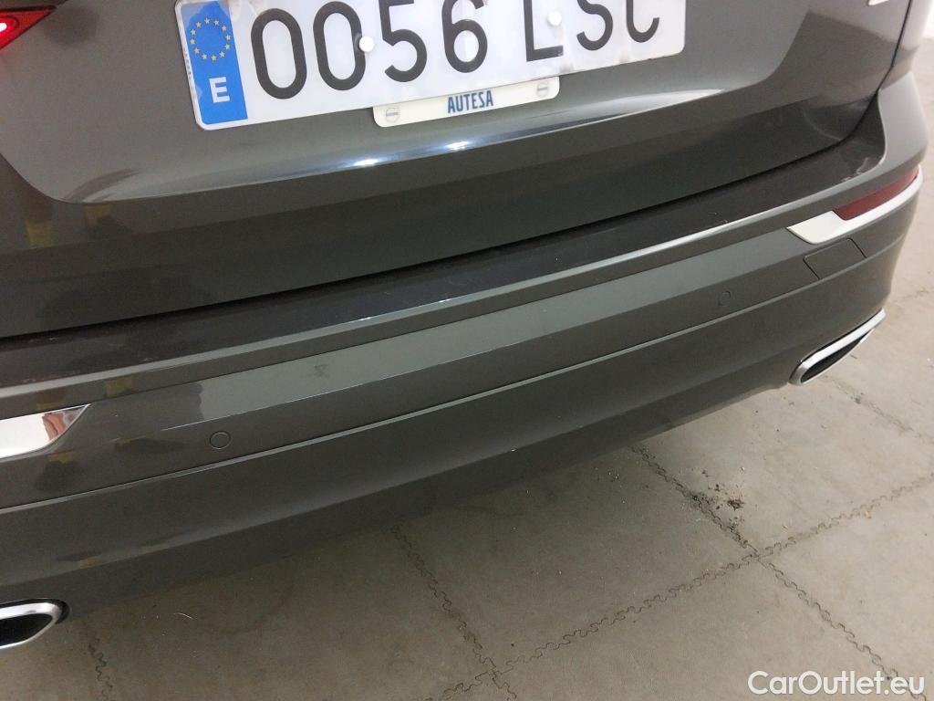  Volvo  XC60 VOLVO  / 2017 / 5P / todoterreno 2.0 T6 AWD Recharge Inscription Exp Auto #17