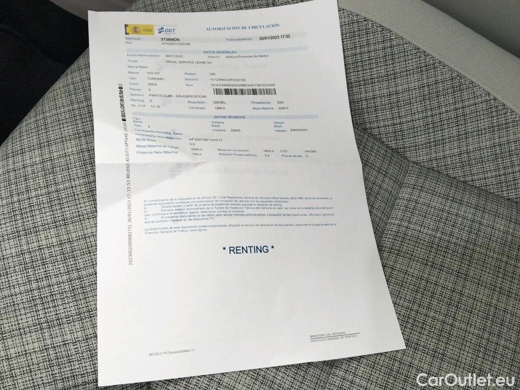  Volvo  V60 VOLVO  / 2018 / 5P / familiar 2.0 B4 (D) Essential Auto #17