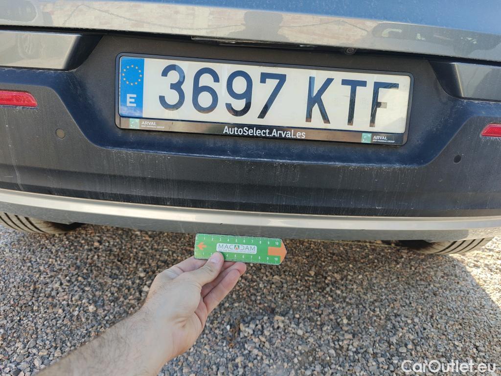  Volvo  XC 40 VOLVO XC40 / 2017 / 5P / todoterreno 1.5 T3 Momentum #28