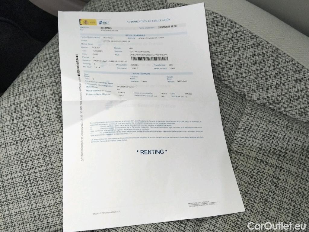 Volvo  V60 VOLVO  / 2018 / 5P / familiar 2.0 B4 (D) Essential Auto #18