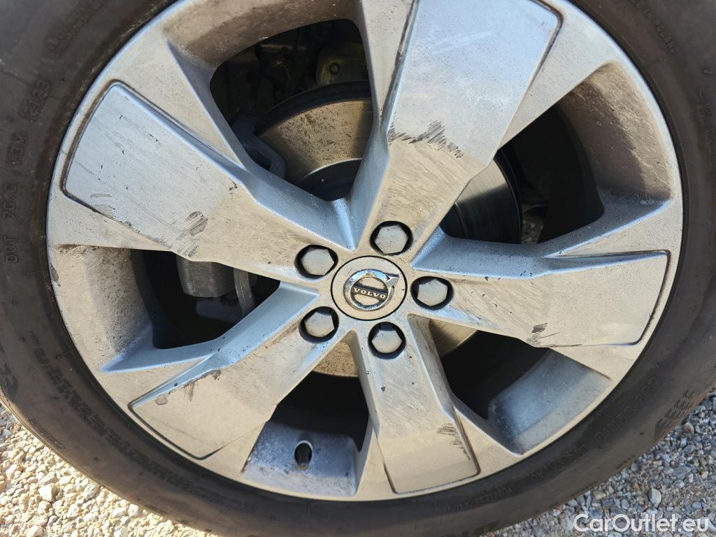  Volvo  XC 40 VOLVO XC40 / 2017 / 5P / todoterreno 1.5 T3 Momentum #33