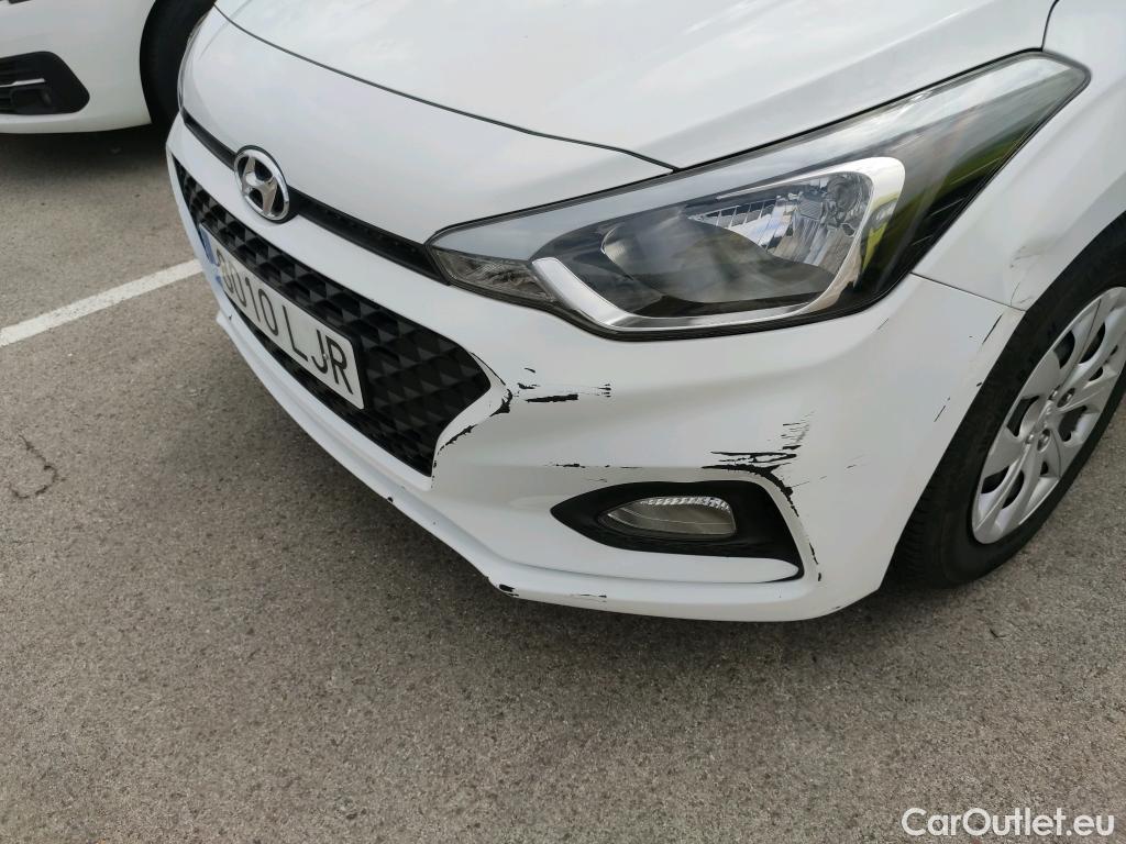  Hyundai  i20 HYUNDAI  / 2018 / 5P / berlina con portón 1.0 TGDI 74kW (100CV) Essence LE(SP)(SL) #34
