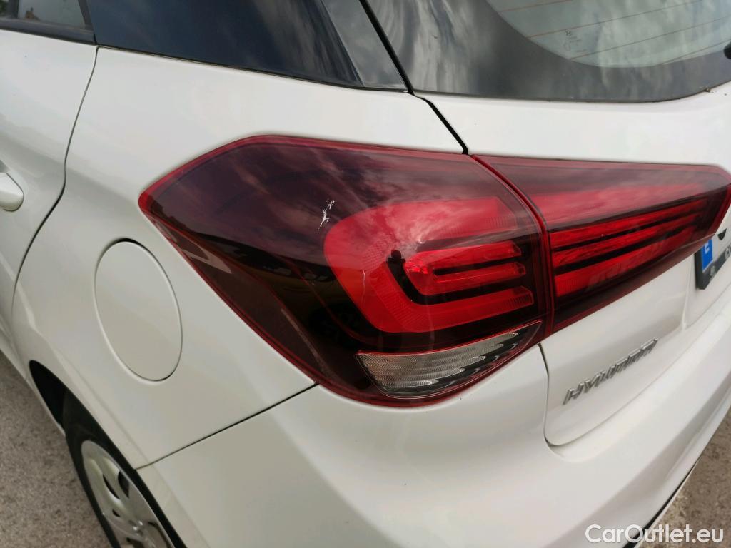  Hyundai  i20 HYUNDAI  / 2018 / 5P / berlina con portón 1.0 TGDI 74kW (100CV) Essence LE(SP)(SL) #1