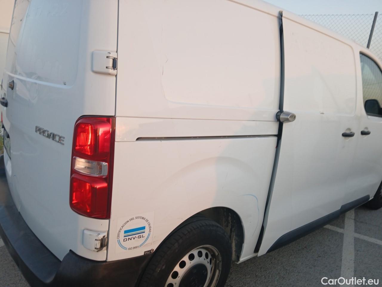  Toyota  Proace TOYOTA  / 2016 / 4P / furgón FU. MEDIO (L1) 2.0D 90kW COMFORT CARGA + #20