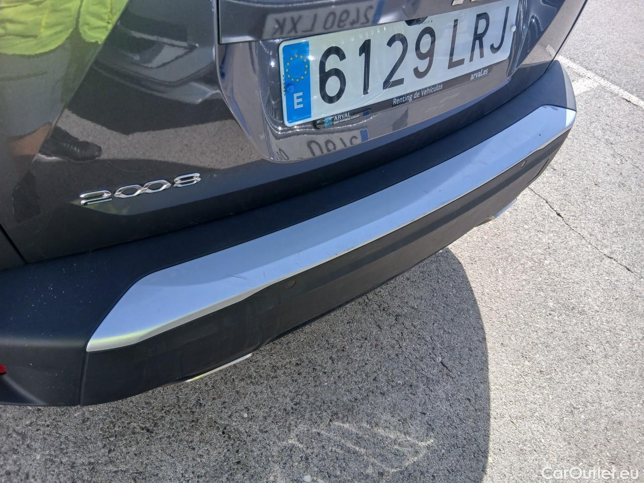  Peugeot  2008  Allure Pack 1.2 PureTech 130CV AT8 E6d #20