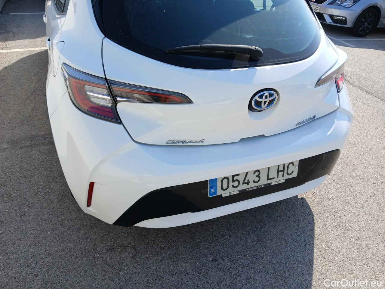  Toyota  Corolla TOYOTA  / 2019 / 5P / berlina con portón 1.8 125H BUSINESS PLUS E-CVT #29