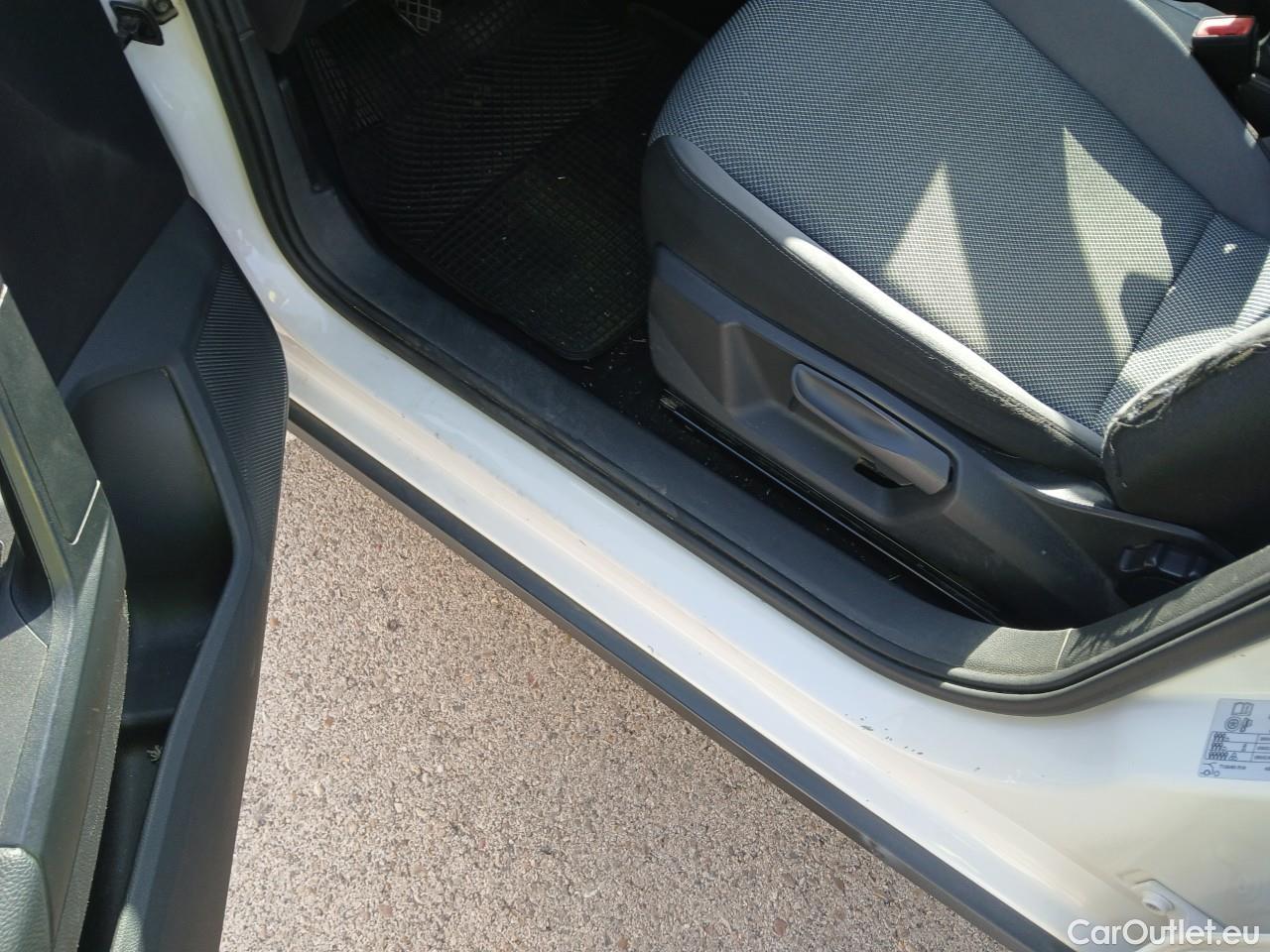  Seat  Arona  Style Edition 1.0 TSI 95CV MT5 E6dT #4