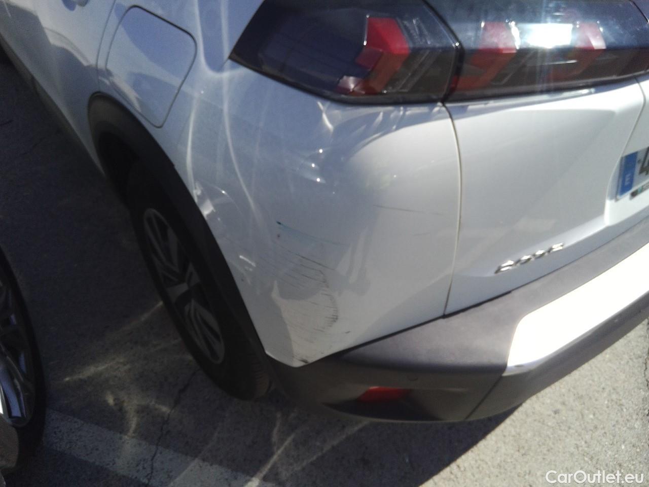  Peugeot  2008  Active 1.2 PureTech 100CV MT6 E6d #19