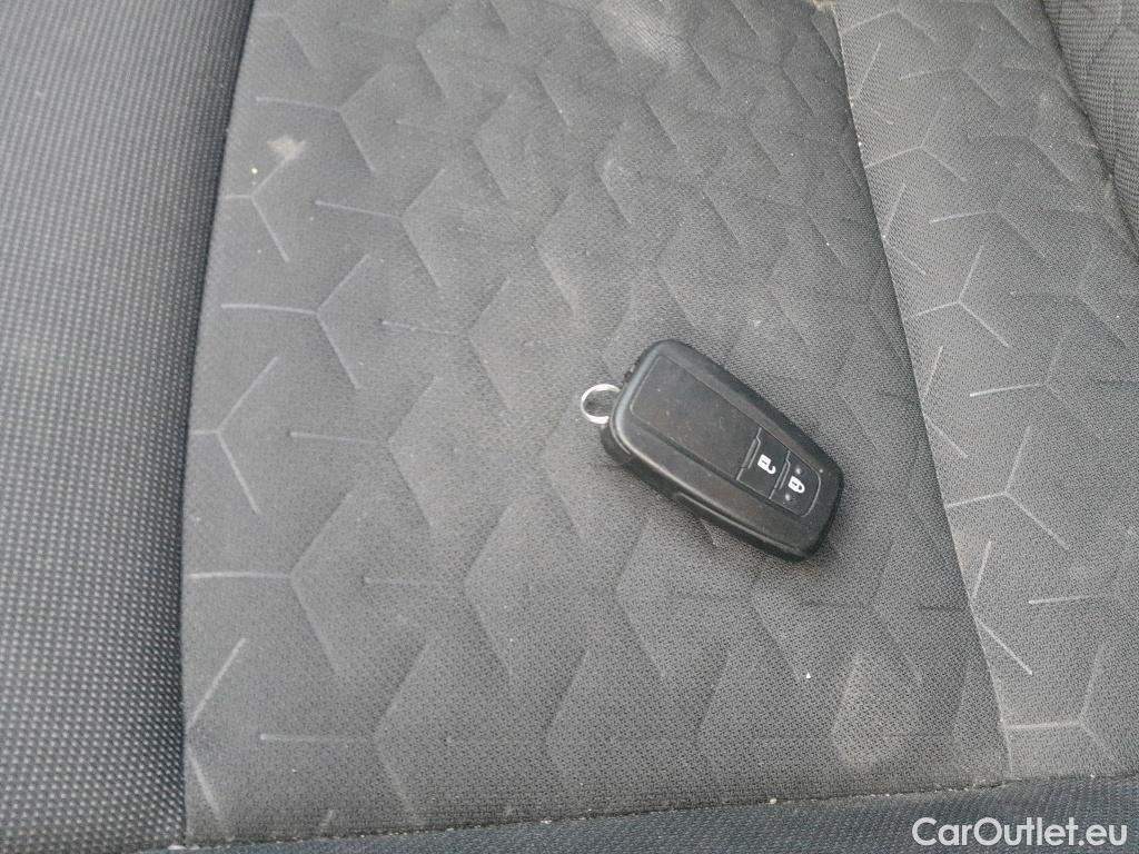  Toyota  Corolla TOYOTA  1.8 125H ACTIVE TECH E-CVT #1