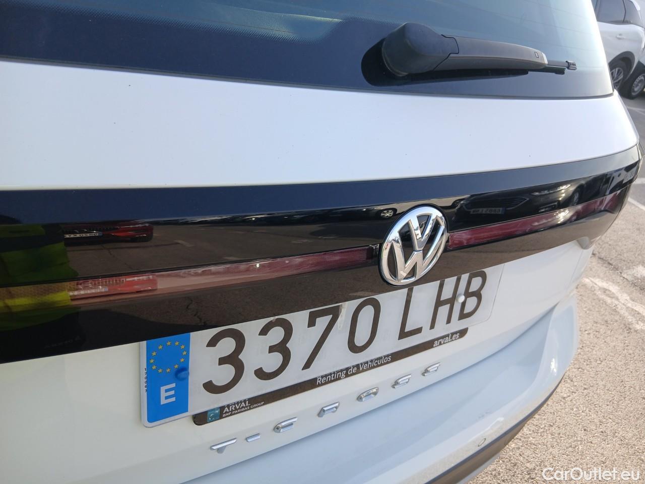  Volkswagen  T-CROSS  Advance 1.0 TSI 115CV AT7 E6dT #24