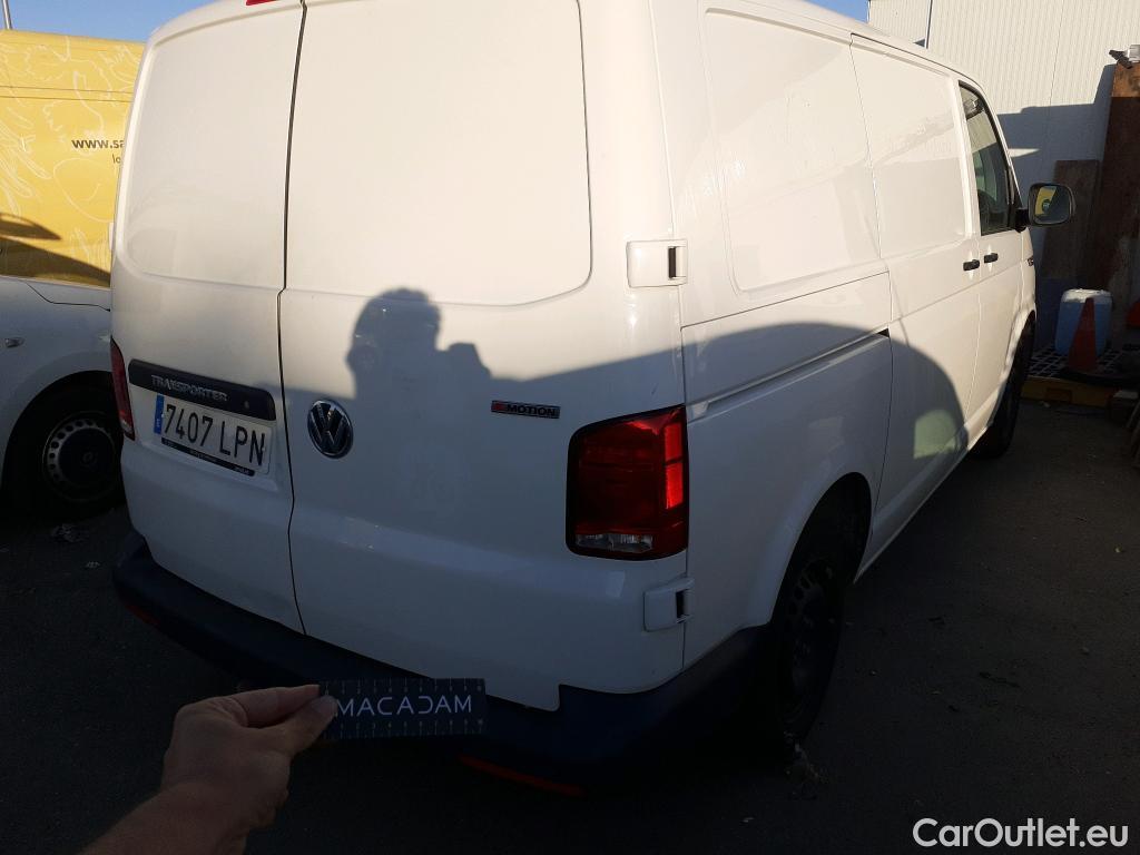  Land Rover  Discovery VOLKSWAGEN Transporter / 2020 / 4P / furgón Furgón Corto TN 2.0 TDI 110kW 4MO #19