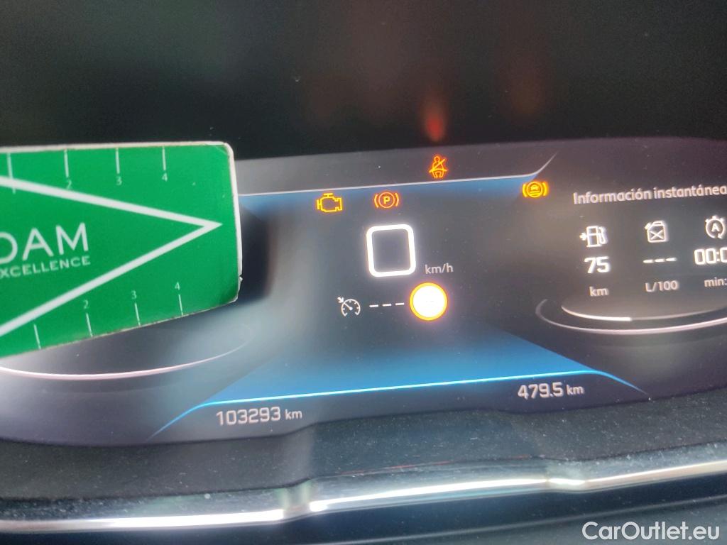  Peugeot  3008  Active Pack 1.5 HDi 130CV MT6 E6d #32