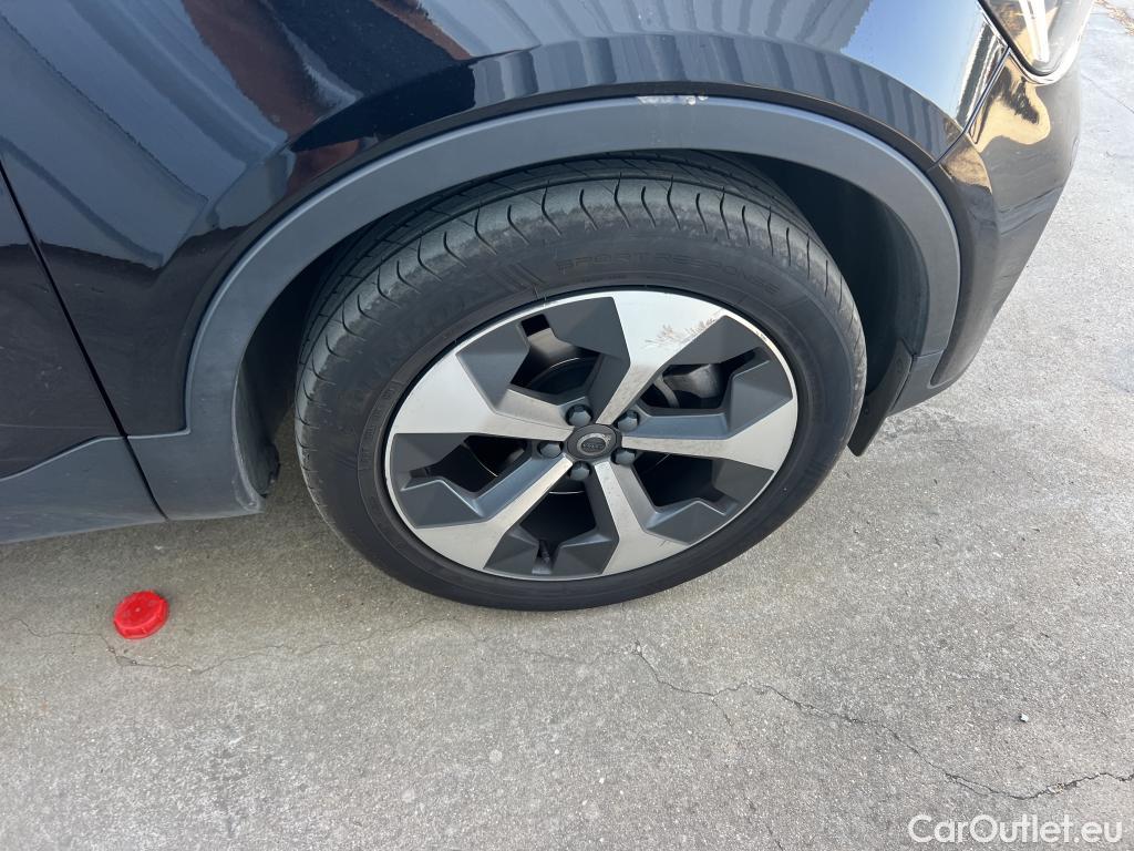  Volvo  XC 40 VOLVO X40 2.0 B3 G Core Auto #9