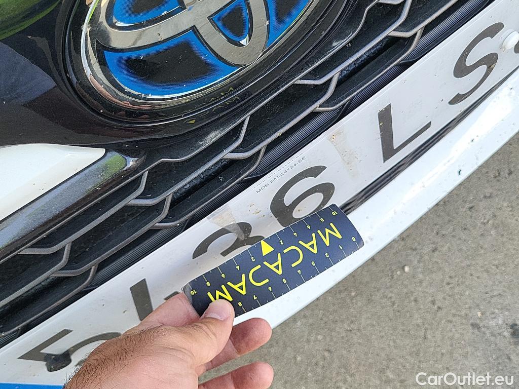  Toyota  Corolla TOYOTA  / 2019 / 5P / berlina con portón 1.8 125H BUSINESS PLUS E-CVT #22