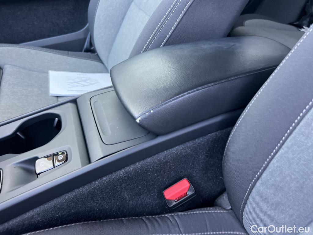  Volvo  XC 40 VOLVO X40 2.0 B3 G Core Auto #30