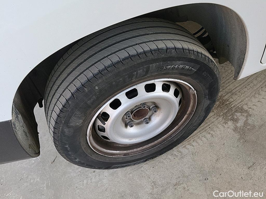  Peugeot  Partner  Pro L1 1.5 HDi 75CV MT5 E6dT #39
