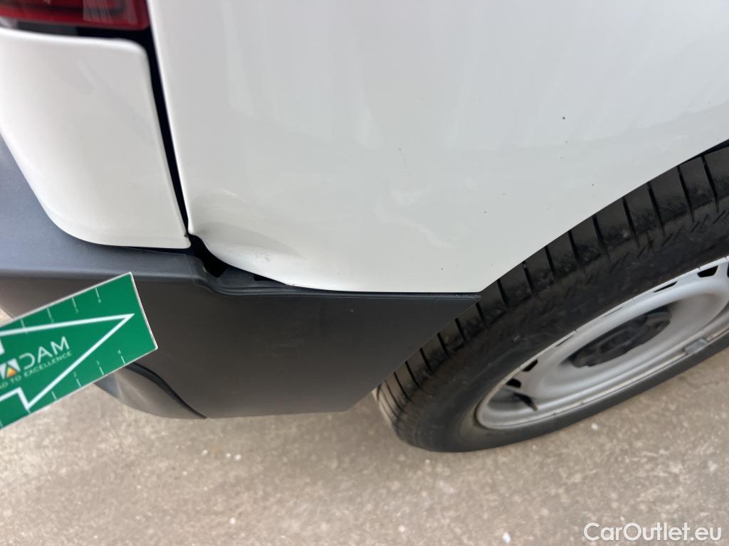 Peugeot  Partner PEUGEOT  / 2018 / 3P / furgón derivado de turismo Pro Standard 600kg BlueHDi 73kW #8