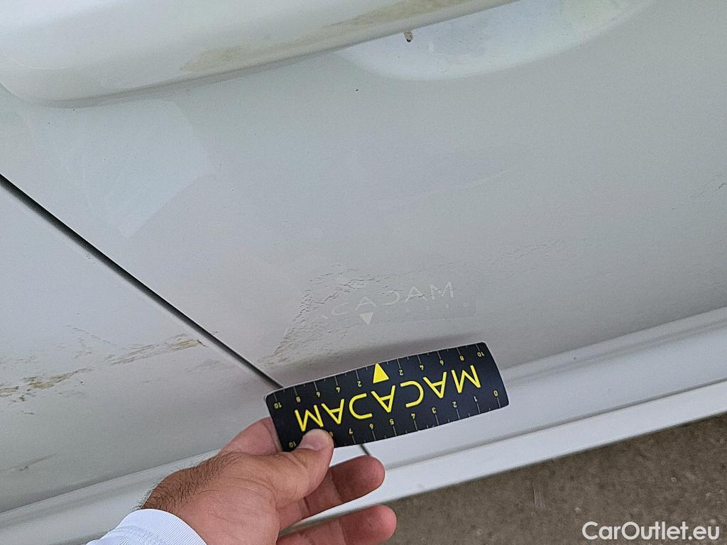  Toyota  Corolla TOYOTA  / 2019 / 5P / berlina con portón 1.8 125H BUSINESS PLUS E-CVT #6