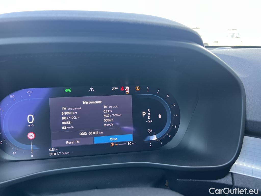  Volvo  XC 40 VOLVO X40 2.0 B3 G Core Auto #28
