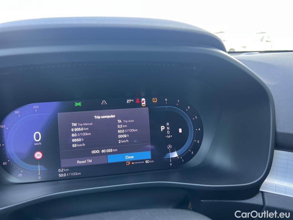  Volvo  XC 40 VOLVO X40 2.0 B3 G Core Auto #29