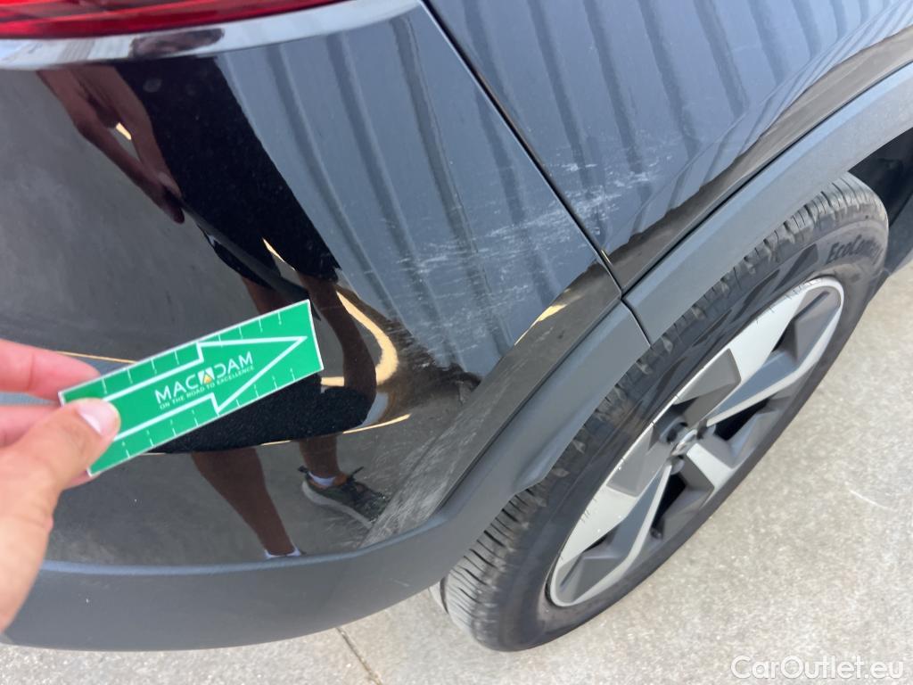  Volvo  XC 40 VOLVO X40 2.0 B3 G Core Auto #24