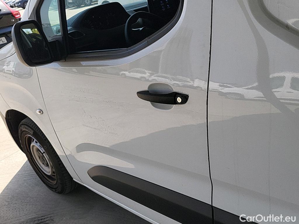  Peugeot  Partner  Pro L1 1.5 HDi 75CV MT5 E6dT #27