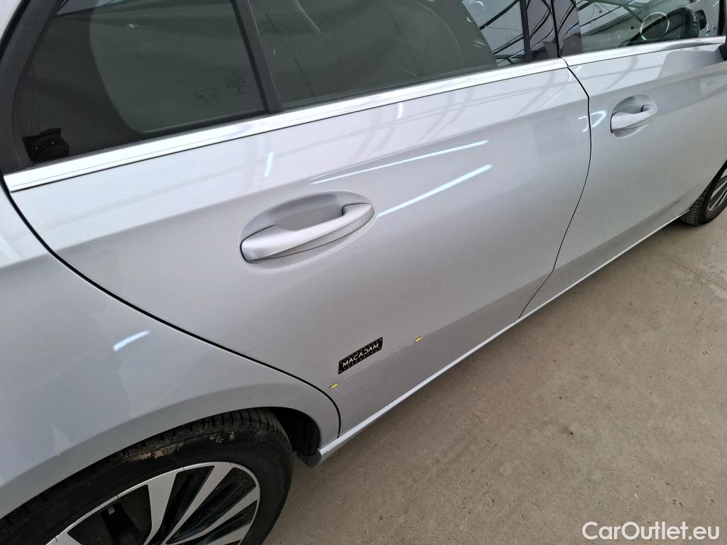  Mercedes  A-Klasse MERCEDES-BENZ Classe A Compact / 2018 / 5P / Berline A 180 d Business Line 7G-DCT #1