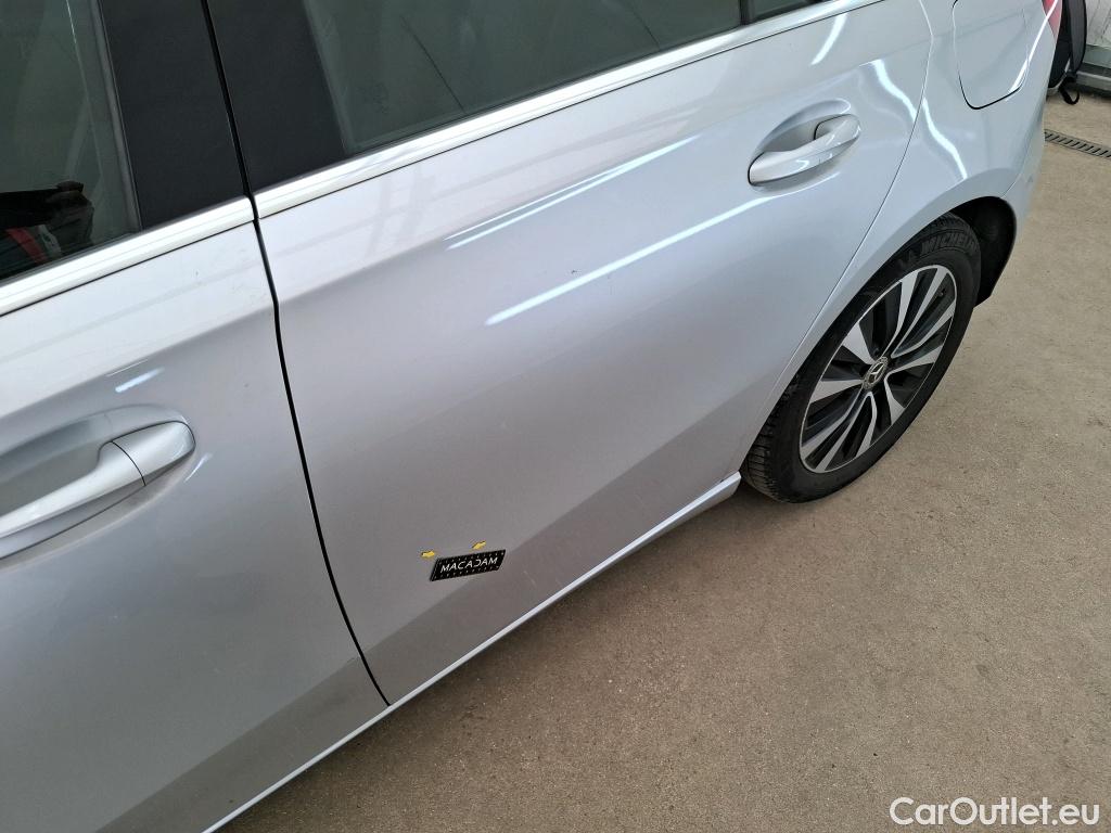  Mercedes  A-Klasse MERCEDES-BENZ Classe A Compact / 2018 / 5P / Berline A 180 d Business Line 7G-DCT #56