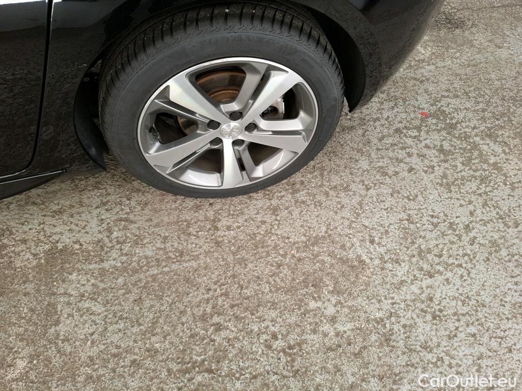  Peugeot  308  GT 1.2 PureTech 130CV BVA8 E6d #11