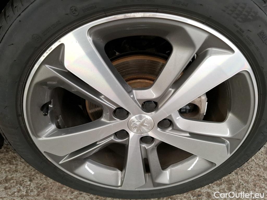 Peugeot  308  GT 1.2 PureTech 130CV BVA8 E6d #12