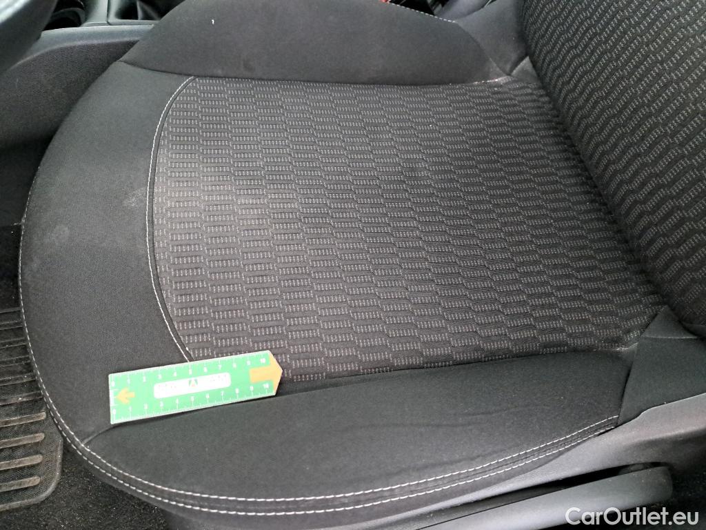 Peugeot  208  Active Business 1.6 HDi 75CV BVM5 E6 #58