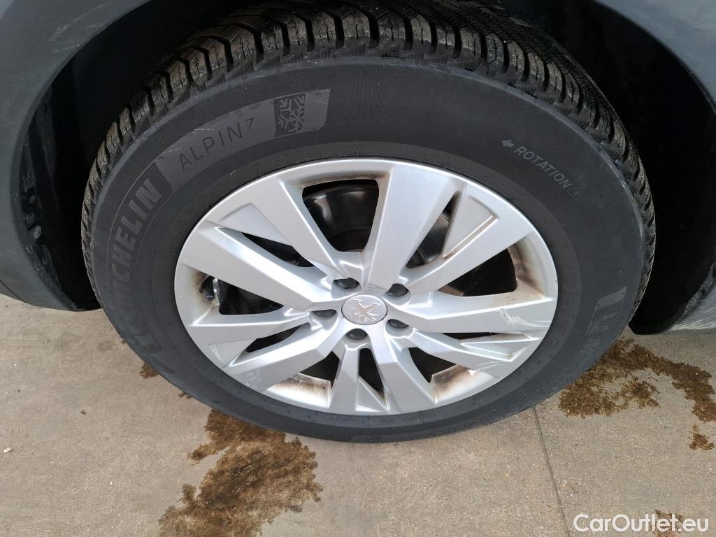  Peugeot  3008  II Style 1.5 HDi 130CV BVA8 E6d #10