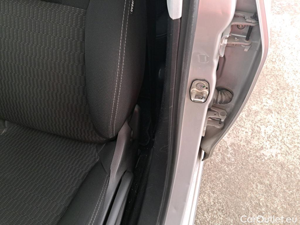  Peugeot  208  Active Business 1.6 HDi 75CV BVM5 E6 #51