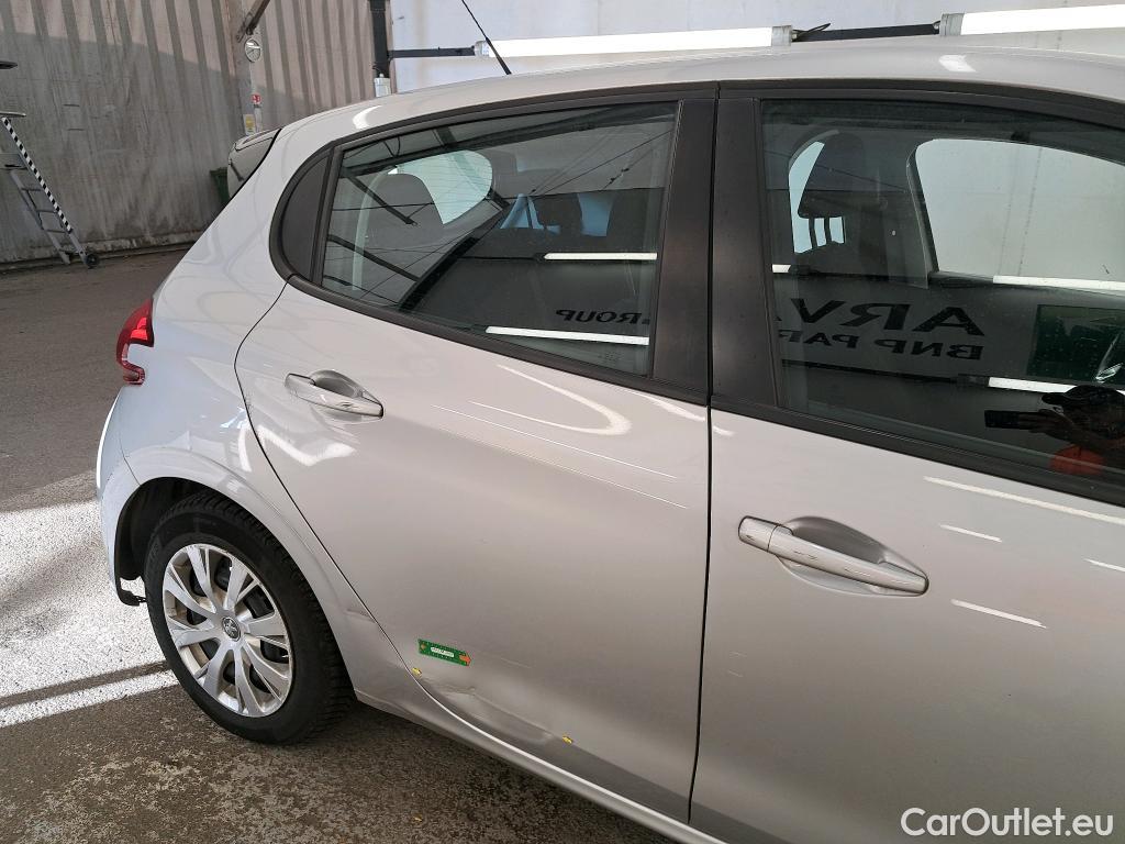  Peugeot  208  Active Business 1.6 HDi 75CV BVM5 E6 #8