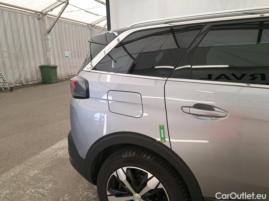  Peugeot  5008 PEUGEOT  / 2020 / 5P / SUV BlueHDi 130 S&S EAT8 GT Pack #1