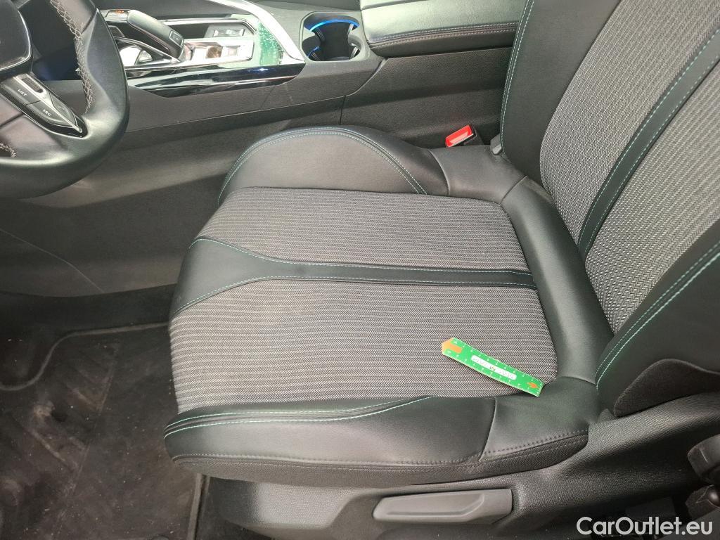  Peugeot  5008  Allure Pack 1.2 PureTech 130CV BVA8 7 Sieges E6d #30