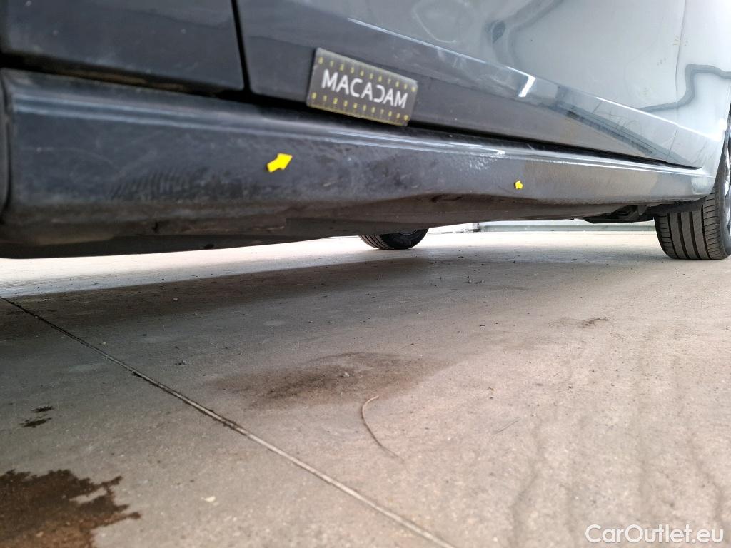  Volkswagen  Golf  VIII Berline Active 2.0 TDI 115CV BVA7 E6d #5