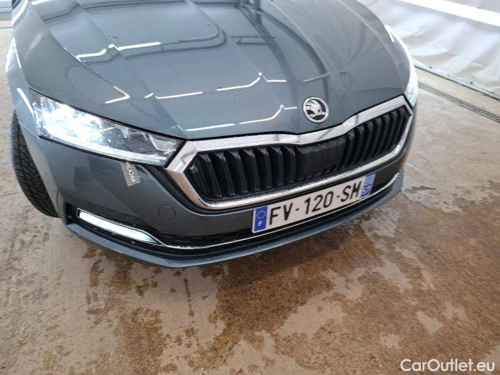  Skoda  Octavia  Break Style 2.0 TDI 150CV BVA7 E6dT #3