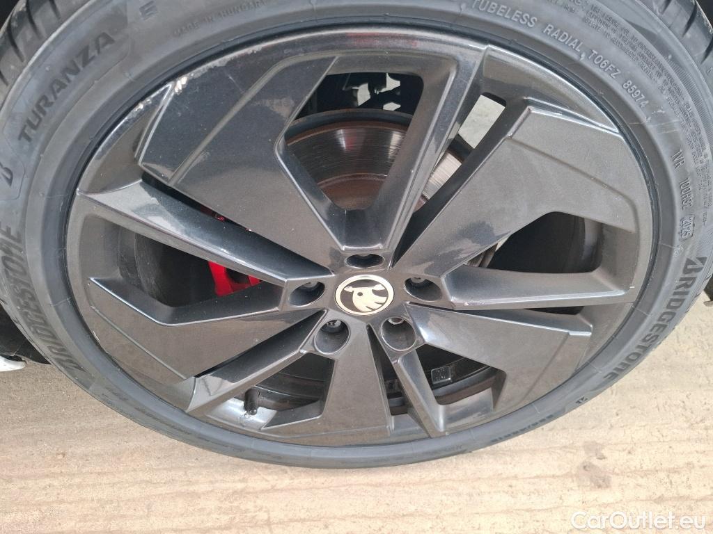  Skoda  Octavia  Berline RS 2.0 TDI 200CV BVA7 E6d #20