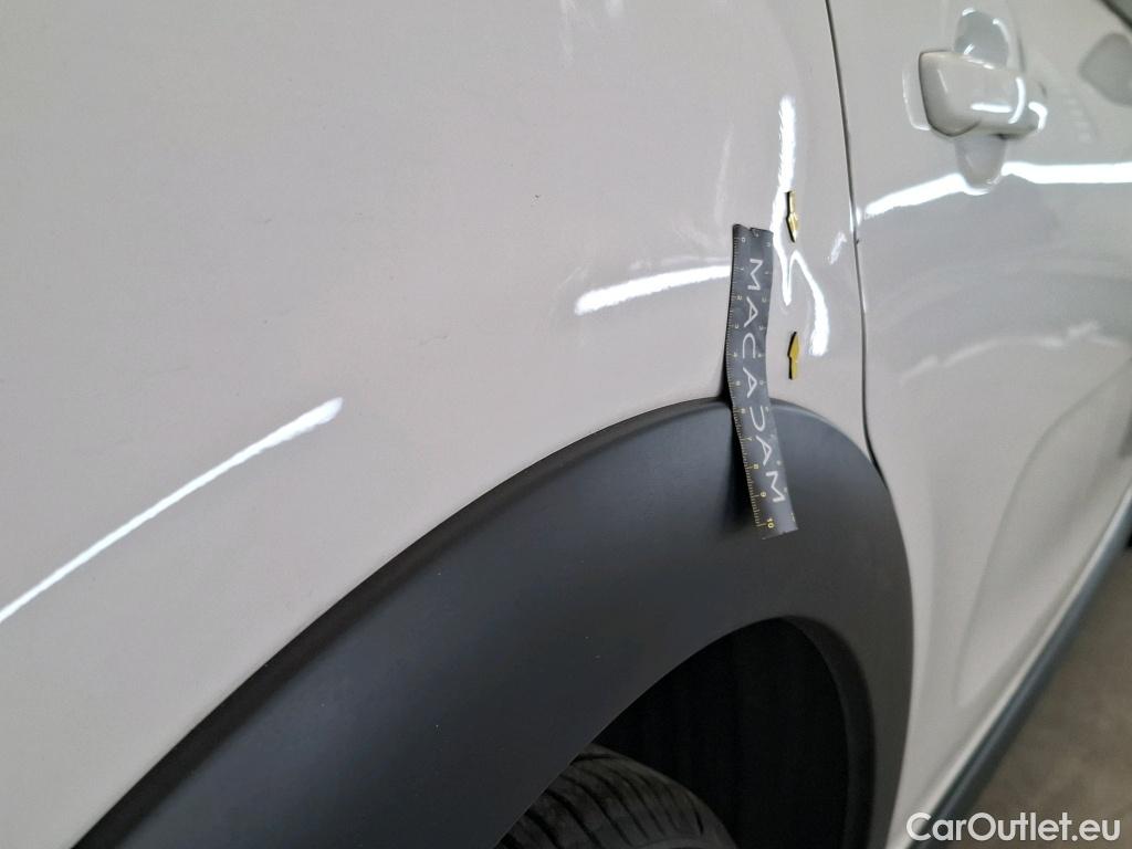  Citroen  C3  Société Feel Nav 1.2 PureTech 80CV BVM5 E6d #16