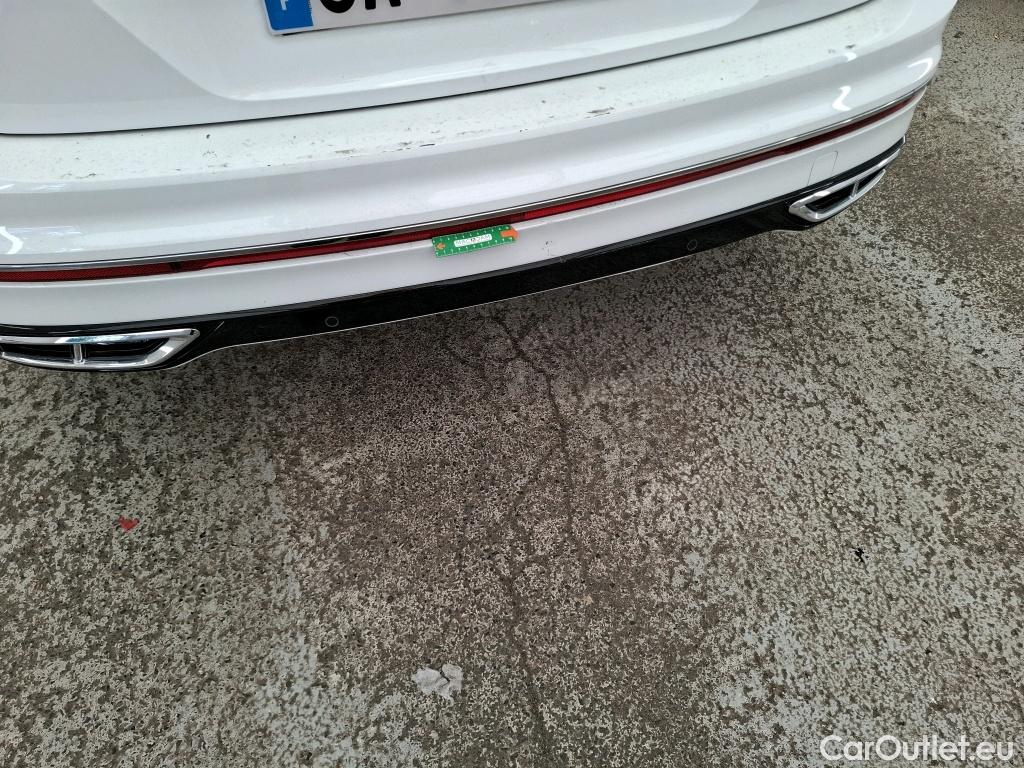  Volkswagen  Tiguan VOLKSWAGEN  / 2020 / 5P / SUV 2.0 TDI 150 DSG7 R-Line #1