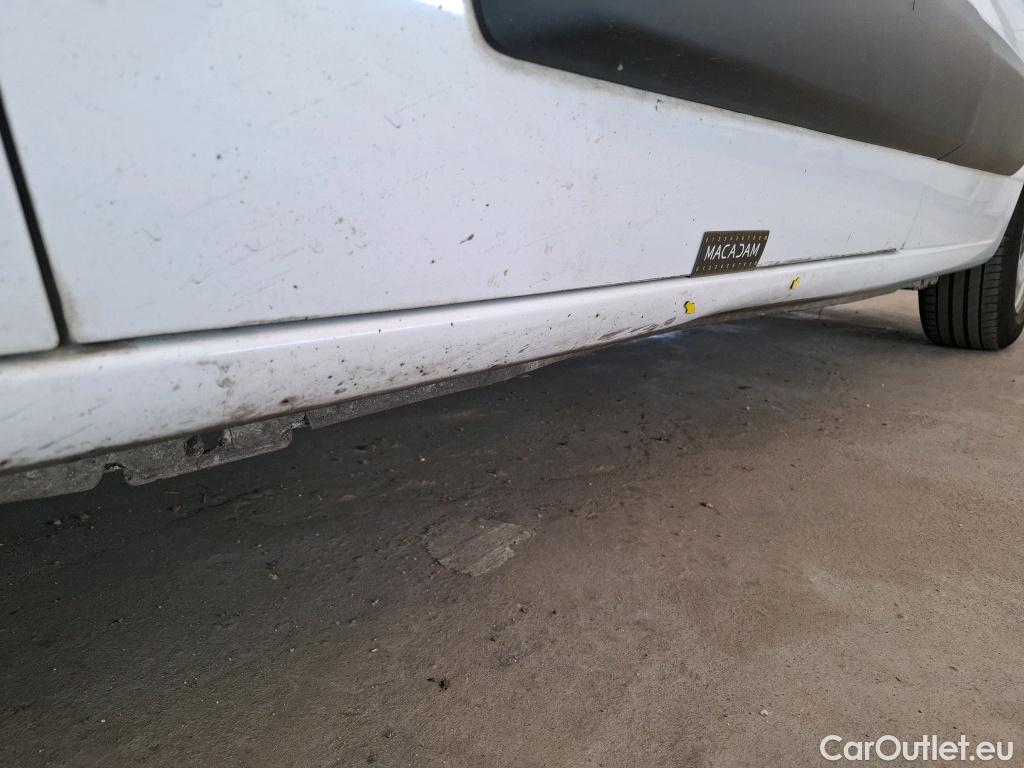  Citroen  Berlingo  Fourgon Club M 650 1.6 BlueHDi 100CV BVM5 E6 #37