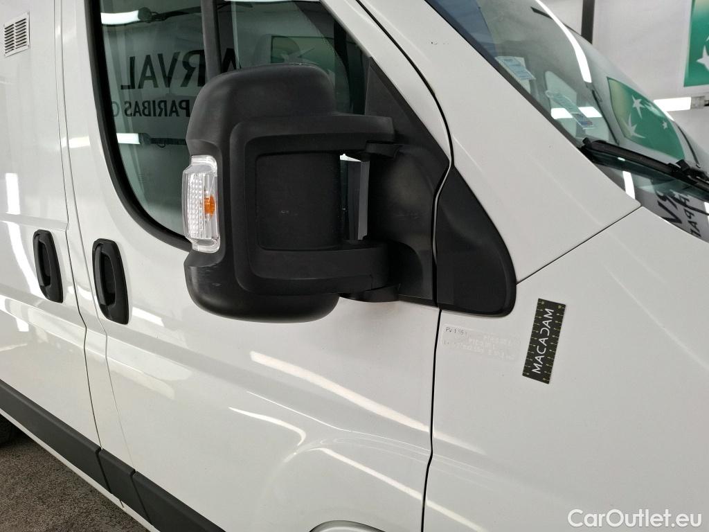  Citroen  Jumper CITROEN  VU 4p Fourgon 30 L1H1 BlueHDi 110 BVM6 Business #1