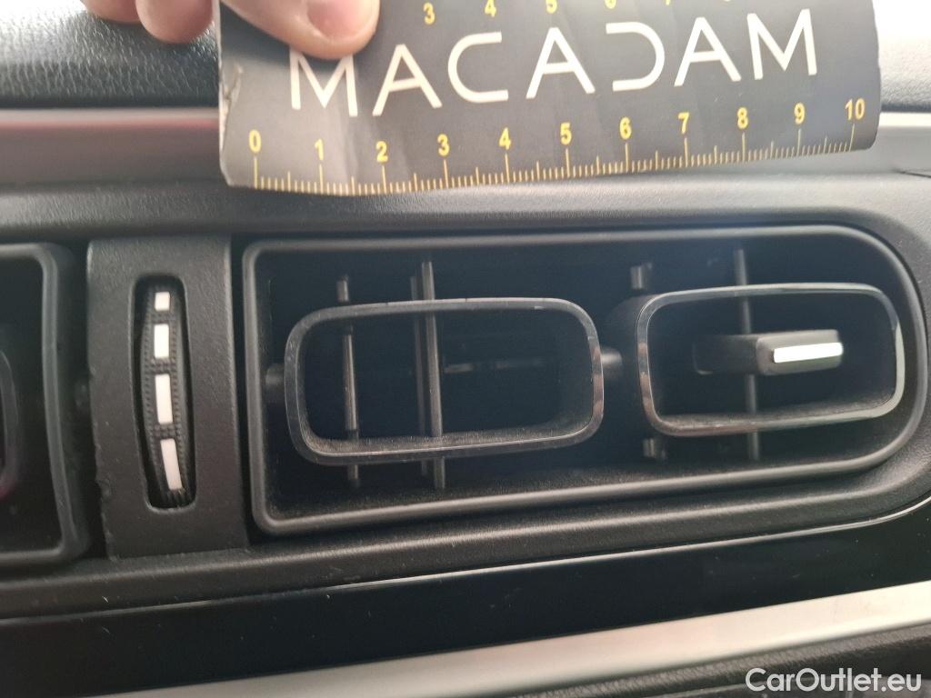  Citroen  C3  Société Feel Nav 1.2 PureTech 80CV BVM5 E6d #10