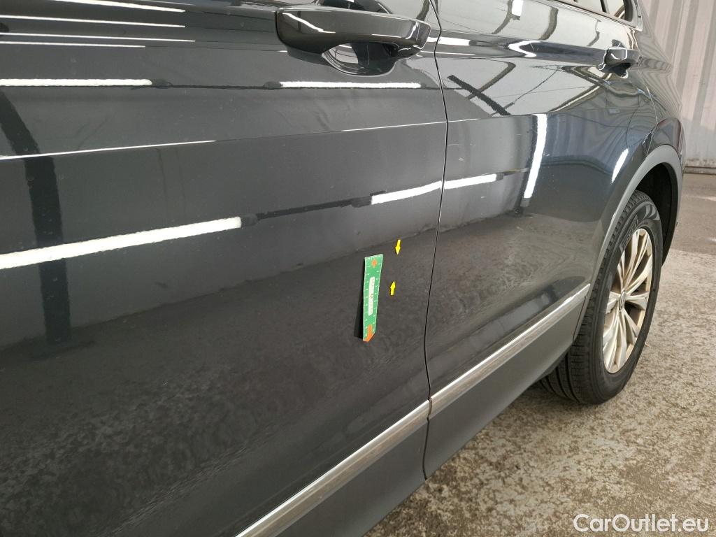  Volkswagen  Tiguan VOLKSWAGEN  / 2020 / 5P / SUV 2.0 TDI 150 DSG7 Life #20