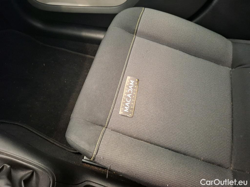  Citroen  C3  Société Feel Nav 1.2 PureTech 80CV BVM5 E6d #23