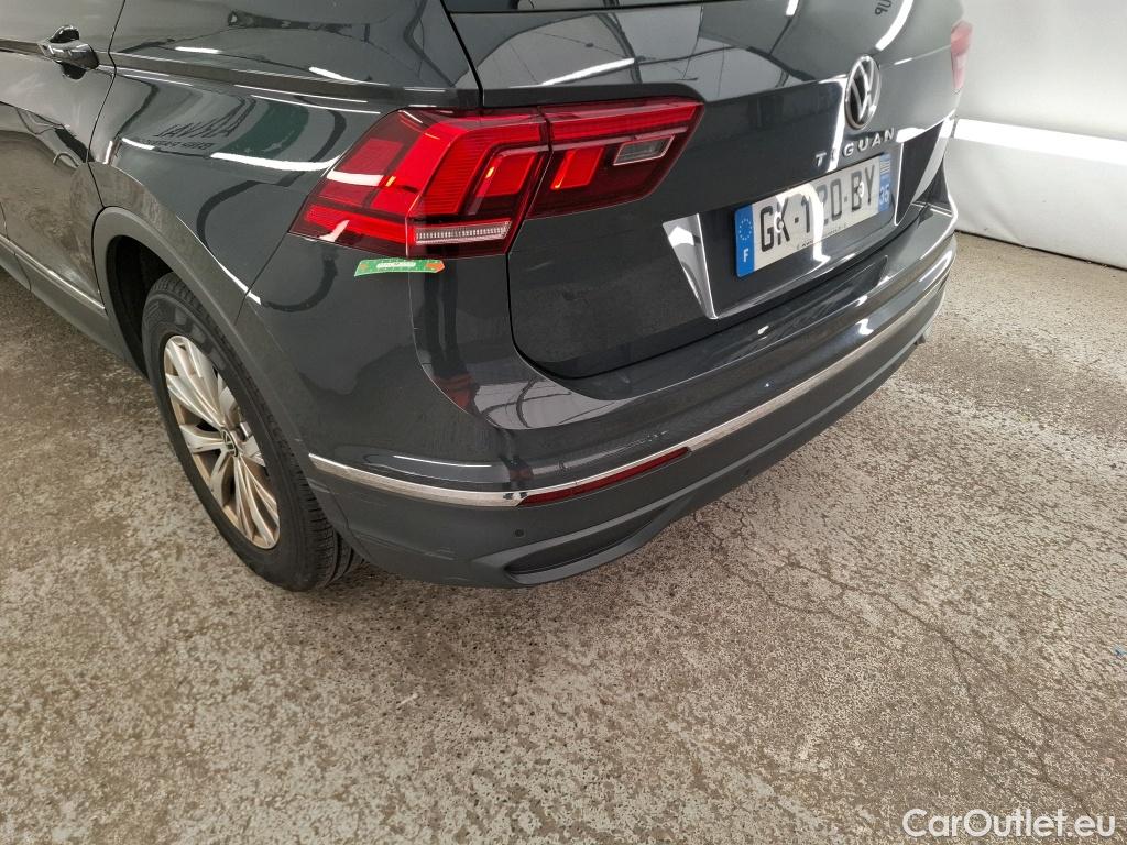  Volkswagen  Tiguan VOLKSWAGEN  / 2020 / 5P / SUV 2.0 TDI 150 DSG7 Life #13
